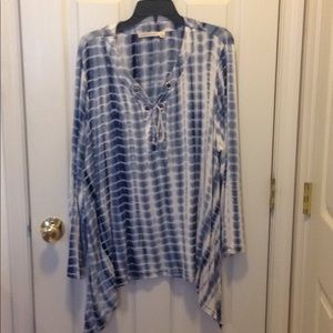 Maria Gabriella tie dye shark bite blouse